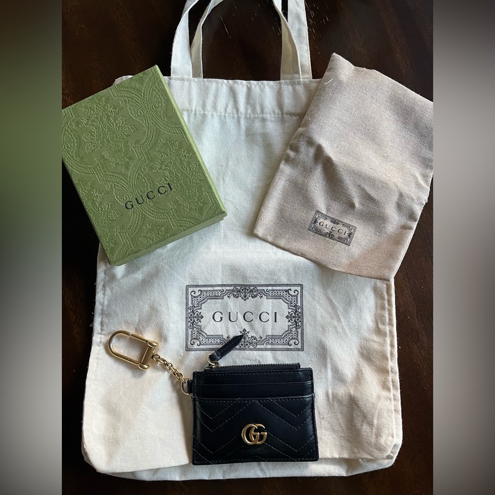 Gucci GG Marmont keychain wallet